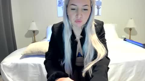 Snapshot of kaliii_jones chatting on January 31, 2025, 2:15 am Kaliii jones online show from January 31, 2025, 2:15 am