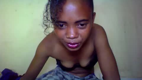 Snapshot of kamillah69 chatting on November 7, 2025, 5:57 pm kamillah69 online show from November 7, 2025, 5:57 pm