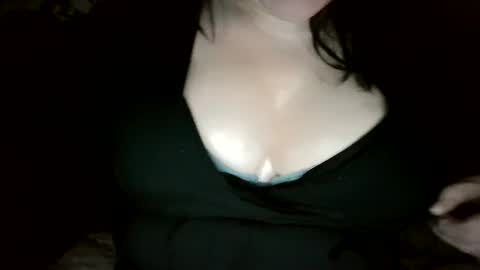 Snapshot of kamillalalove chatting on February 19, 2025, 7:27 pm KamillaLaLove online show from February 19, 2025, 7:27 pm