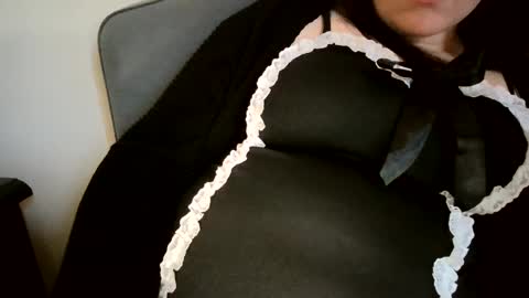 Snapshot of kamillalalove chatting on March 3, 2025, 11:33 am KamillaLaLove online show from March 3, 2025, 11:33 am