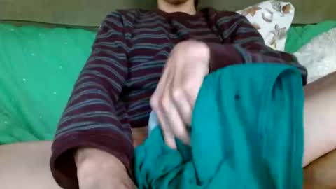 Snapshot of kaonashi69 chatting on October 12, 2025, 6:40 pm kaonashi69 online show from October 12, 2025, 6:40 pm