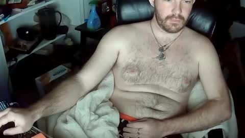 Snapshot of kapuccino chatting on December 6, 2024, 4:58 am Oliver online show from December 6, 2024, 4:58 am