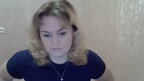 Snapshot of karennelsonx chatting on December 18, 2024, 11:13 am karennelsonx online show from December 18, 2024, 11:13 am