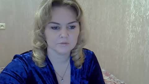Snapshot of karennelsonx chatting on December 19, 2024, 6:23 pm karennelsonx online show from December 19, 2024, 6:23 pm