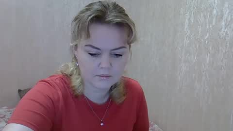 Snapshot of karennelsonx chatting on December 20, 2024, 11:21 am karennelsonx online show from December 20, 2024, 11:21 am