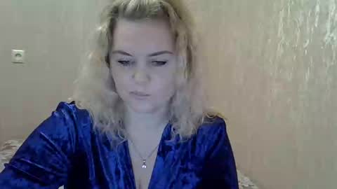 Snapshot of karennelsonx chatting on January 10, 2025, 7:43 pm karennelsonx online show from January 10, 2025, 7:43 pm