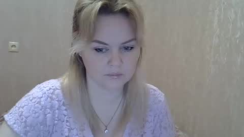 Snapshot of karennelsonx chatting on January 29, 2025, 1:49 pm karennelsonx online show from January 29, 2025, 1:49 pm