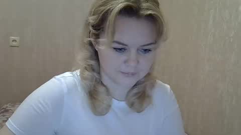 Snapshot of karennelsonx chatting on January 31, 2025, 2:39 pm karennelsonx online show from January 31, 2025, 2:39 pm