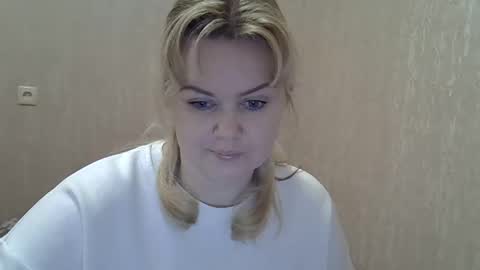 Snapshot of karennelsonx chatting on February 2, 2025, 7:14 pm karennelsonx online show from February 2, 2025, 7:14 pm