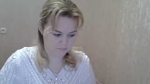 Snapshot of karennelsonx chatting on February 3, 2025, 10:47 am karennelsonx online show from February 3, 2025, 10:47 am