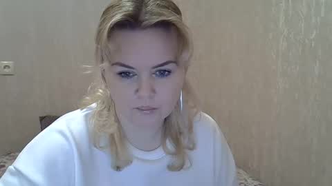 Snapshot of karennelsonx chatting on February 9, 2025, 2:18 pm karennelsonx online show from February 9, 2025, 2:18 pm