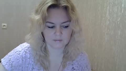 Snapshot of karennelsonx chatting on February 13, 2025, 6:05 pm karennelsonx online show from February 13, 2025, 6:05 pm