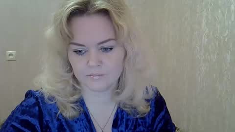 Snapshot of karennelsonx chatting on February 14, 2025, 9:45 am karennelsonx online show from February 14, 2025, 9:45 am