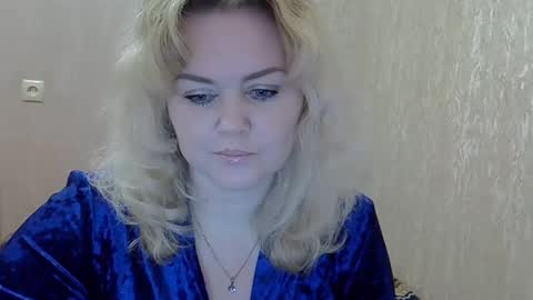 Snapshot of karennelsonx chatting on February 14, 2025, 12:47 pm karennelsonx online show from February 14, 2025, 12:47 pm