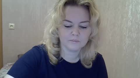 Snapshot of karennelsonx chatting on February 17, 2025, 2:26 pm karennelsonx online show from February 17, 2025, 2:26 pm