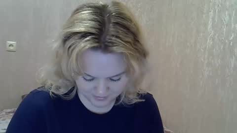 Snapshot of karennelsonx chatting on February 17, 2025, 5:32 pm karennelsonx online show from February 17, 2025, 5:32 pm
