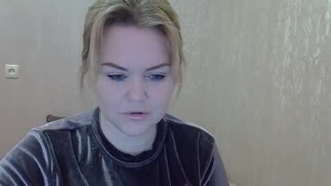 Snapshot of karennelsonx chatting on February 24, 2025, 9:32 am karennelsonx online show from February 24, 2025, 9:32 am