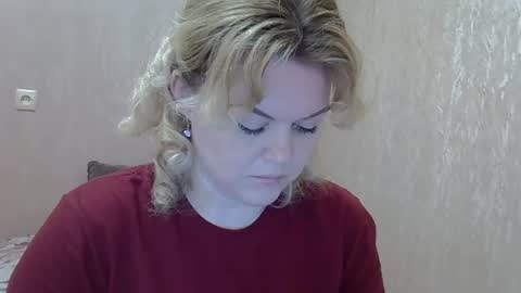 Snapshot of karennelsonx chatting on February 27, 2025, 10:37 am karennelsonx online show from February 27, 2025, 10:37 am