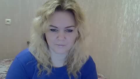 Snapshot of karennelsonx chatting on March 6, 2025, 11:03 am karennelsonx online show from March 6, 2025, 11:03 am
