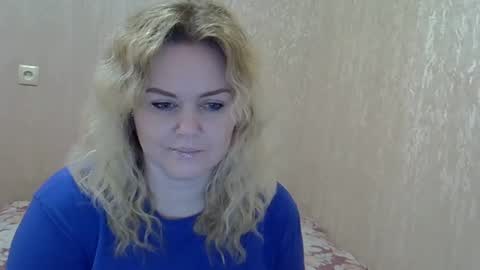 Snapshot of karennelsonx chatting on March 6, 2025, 2:08 pm karennelsonx online show from March 6, 2025, 2:08 pm