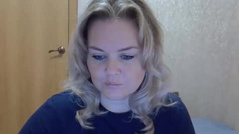 Snapshot of karennelsonx chatting on October 13, 2025, 7:03 pm karennelsonx online show from October 13, 2025, 7:03 pm