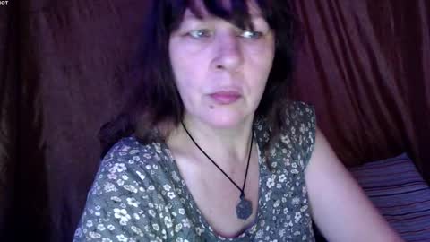 Karina online show from October 21, 2025, 5:08 am