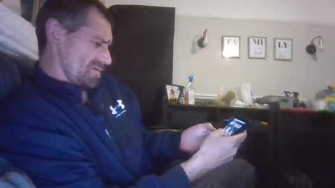 Snapshot of karlosh2k7 chatting on November 9, 2025, 3:38 am karlh online show from November 9, 2025, 3:38 am