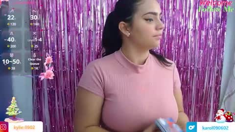 Snapshot of karol_09 chatting on December 21, 2024, 2:30 am karol 09 online show from December 21, 2024, 2:30 am