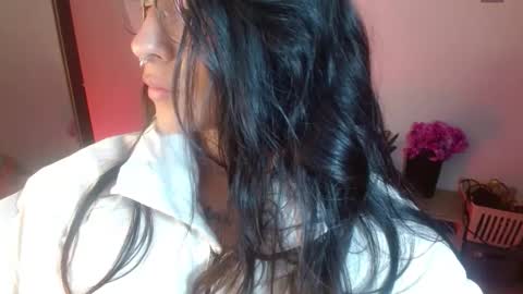 Snapshot of karolinna_xxx chatting on October 14, 2025, 2:18 pm Caro online show from October 14, 2025, 2:18 pm