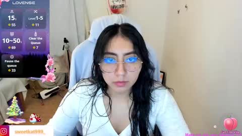 Snapshot of kat_ly_chan chatting on December 17, 2024, 3:39 pm Kat       online show from December 17, 2024, 3:39 pm