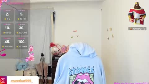 Snapshot of kat_ly_chan chatting on January 29, 2025, 7:00 pm Kat       online show from January 29, 2025, 7:00 pm