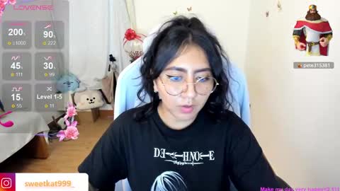 Snapshot of kat_ly_chan chatting on February 18, 2025, 5:42 pm Kat       online show from February 18, 2025, 5:42 pm