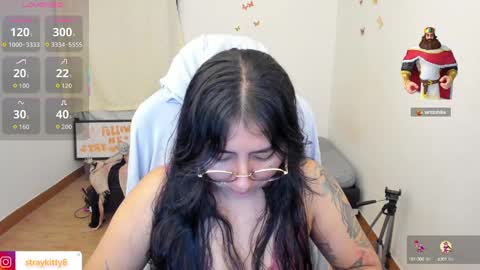 Snapshot of kat_ly_chan chatting on October 7, 2025, 1:47 am Kat       online show from October 7, 2025, 1:47 am