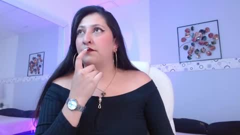 Snapshot of kata_rosse chatting on October 4, 2025, 3:37 am kata online show from October 4, 2025, 3:37 am