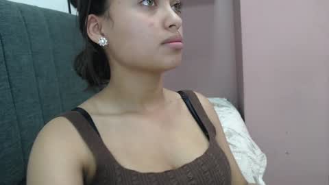 Snapshot of kate_stam chatting on February 7, 2025, 4:03 pm Kari online show from February 7, 2025, 4:03 pm