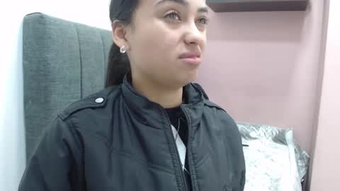 Snapshot of kate_stam chatting on October 3, 2025, 1:19 pm Kari online show from October 3, 2025, 1:19 pm