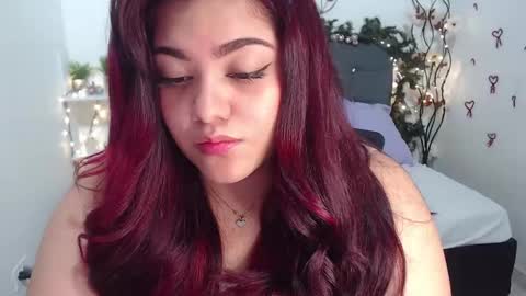 kathygonzalez_ online show from December 23, 2024, 2:50 pm