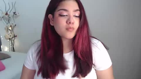 kathygonzalez_ online show from February 25, 2025, 2:00 pm