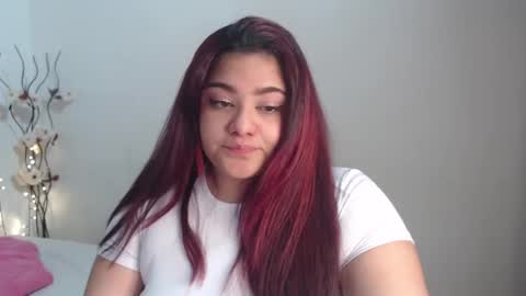 kathygonzalez_ online show from February 25, 2025, 5:15 pm