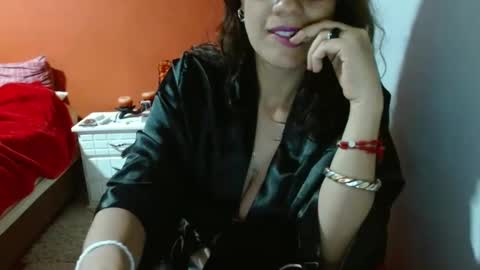 Snapshot of katia_love69 chatting on January 18, 2025, 6:45 am Katia Love69 online show from January 18, 2025, 6:45 am