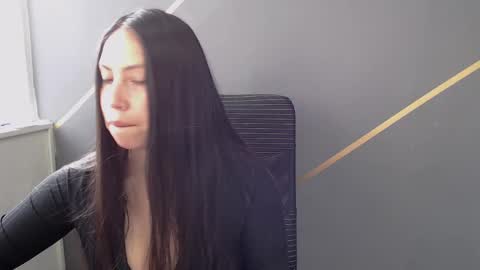 Snapshot of katybelladonna chatting on March 5, 2025, 12:33 pm KATY online show from March 5, 2025, 12:33 pm