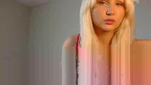 Snapshot of katyshuttt chatting on November 12, 2025, 8:26 am Katy online show from November 12, 2025, 8:26 am