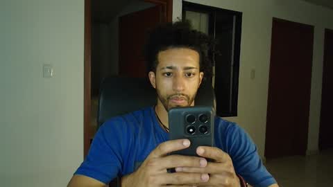 Snapshot of kaurilop chatting on December 2, 2024, 3:47 am Kauri Lop online show from December 2, 2024, 3:47 am