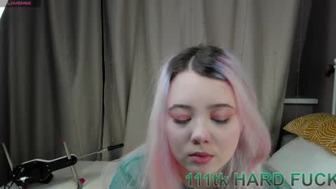 Snapshot of kawaii_yuki chatting on December 30, 2024, 1:04 am Yuki online show from December 30, 2024, 1:04 am