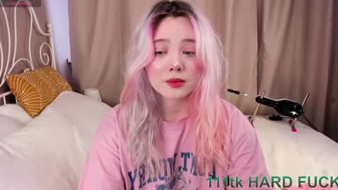 Snapshot of kawaii_yuki chatting on January 19, 2025, 8:39 am Yuki online show from January 19, 2025, 8:39 am