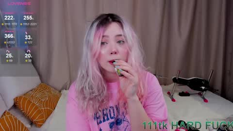 Snapshot of kawaii_yuki chatting on January 23, 2025, 8:46 am Yuki online show from January 23, 2025, 8:46 am