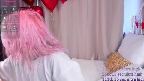 Snapshot of kawaii_yuki chatting on February 14, 2025, 8:42 am Yuki online show from February 14, 2025, 8:42 am