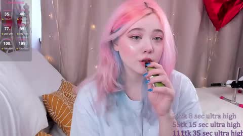 Snapshot of kawaii_yuki chatting on February 17, 2025, 8:41 am Yuki online show from February 17, 2025, 8:41 am