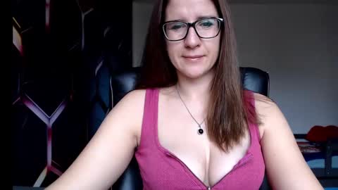 Snapshot of kayalips chatting on December 4, 2024, 8:12 am KayaLips online show from December 4, 2024, 8:12 am