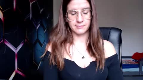 Snapshot of kayalips chatting on December 7, 2024, 11:18 am KayaLips online show from December 7, 2024, 11:18 am